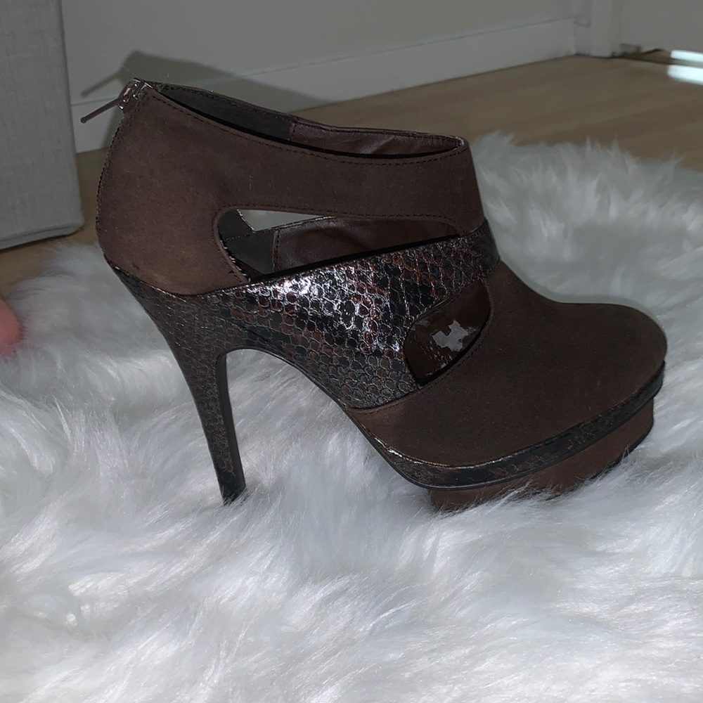 Marco Santi pumps